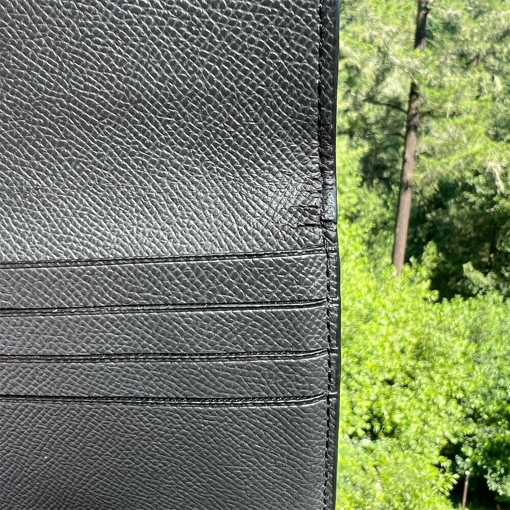 VINTAGE COACH Black Pebble Leather Trifold Wallet with Gold Hardware AUTHENTIC